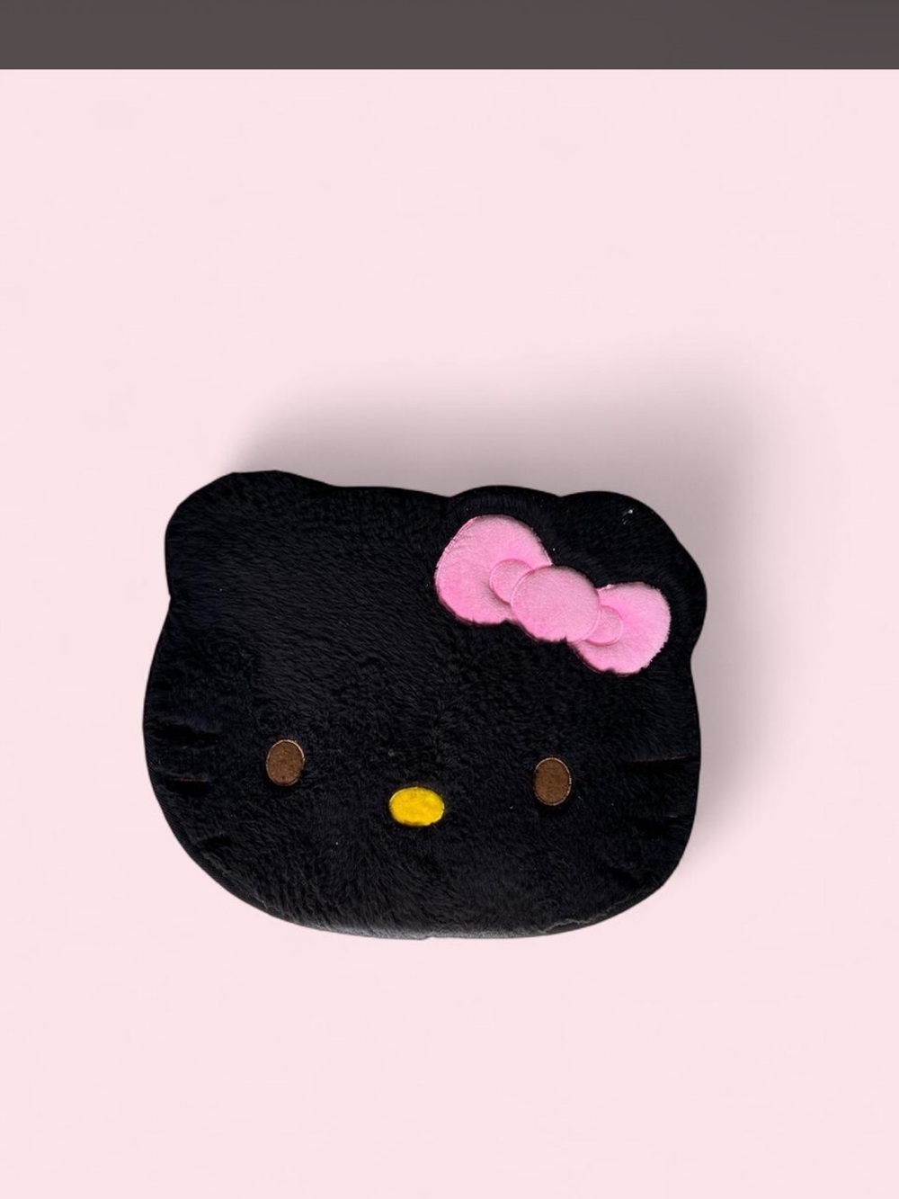 Small Black Plush Kitty Face rugwith Pink Bow